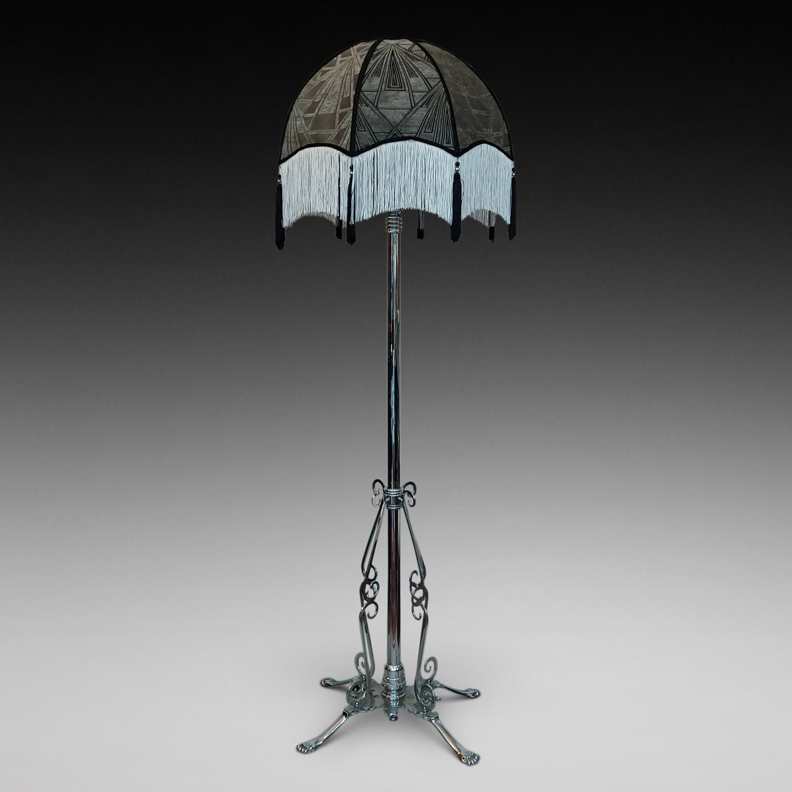 Retro Chrome Standard Lamp (1 of 8) Retro Chrome Standard Lamp (1 of 8)