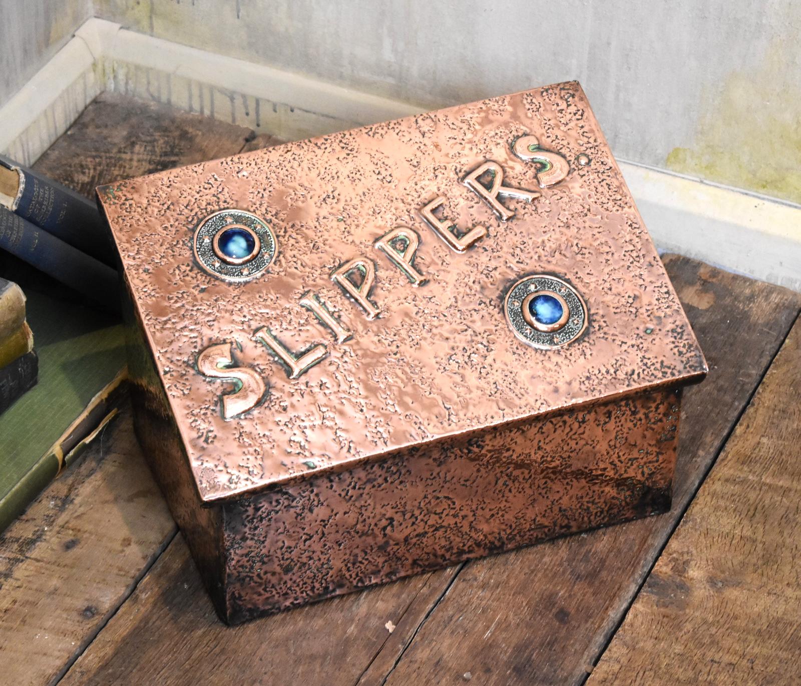 Arts and Crafts Copper Slipper Box (1 of 7)