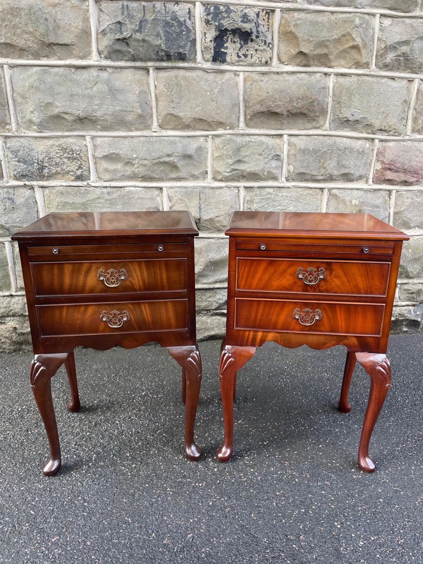 Pair of Antique Walnut 2 Drawer Bedside Tables (1 of 11)