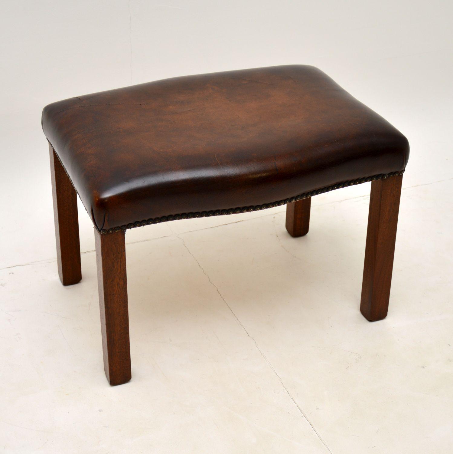 Georgian Style Leather & Mahogany Stool (1 of 5) Georgian Style Leather & Mahogany Stool (1 of 5)