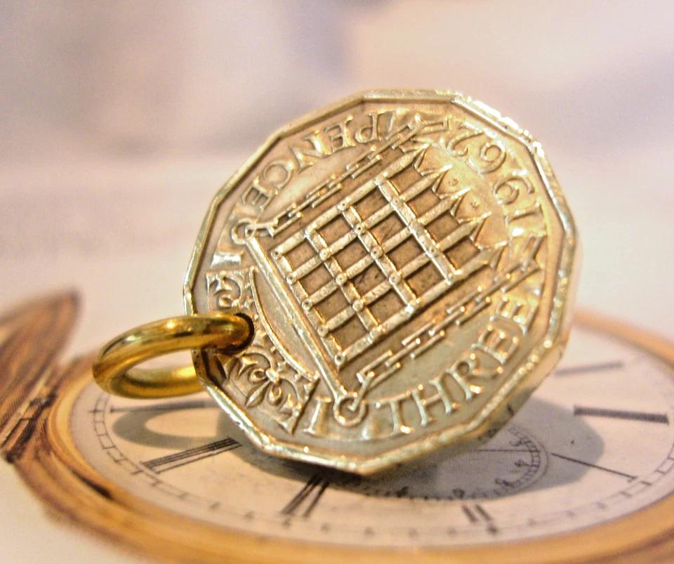 1962 Pocket Watch Chain Coin Fob Vintage Lucky Thrupenny Bit Old English 3d (1 of 7)