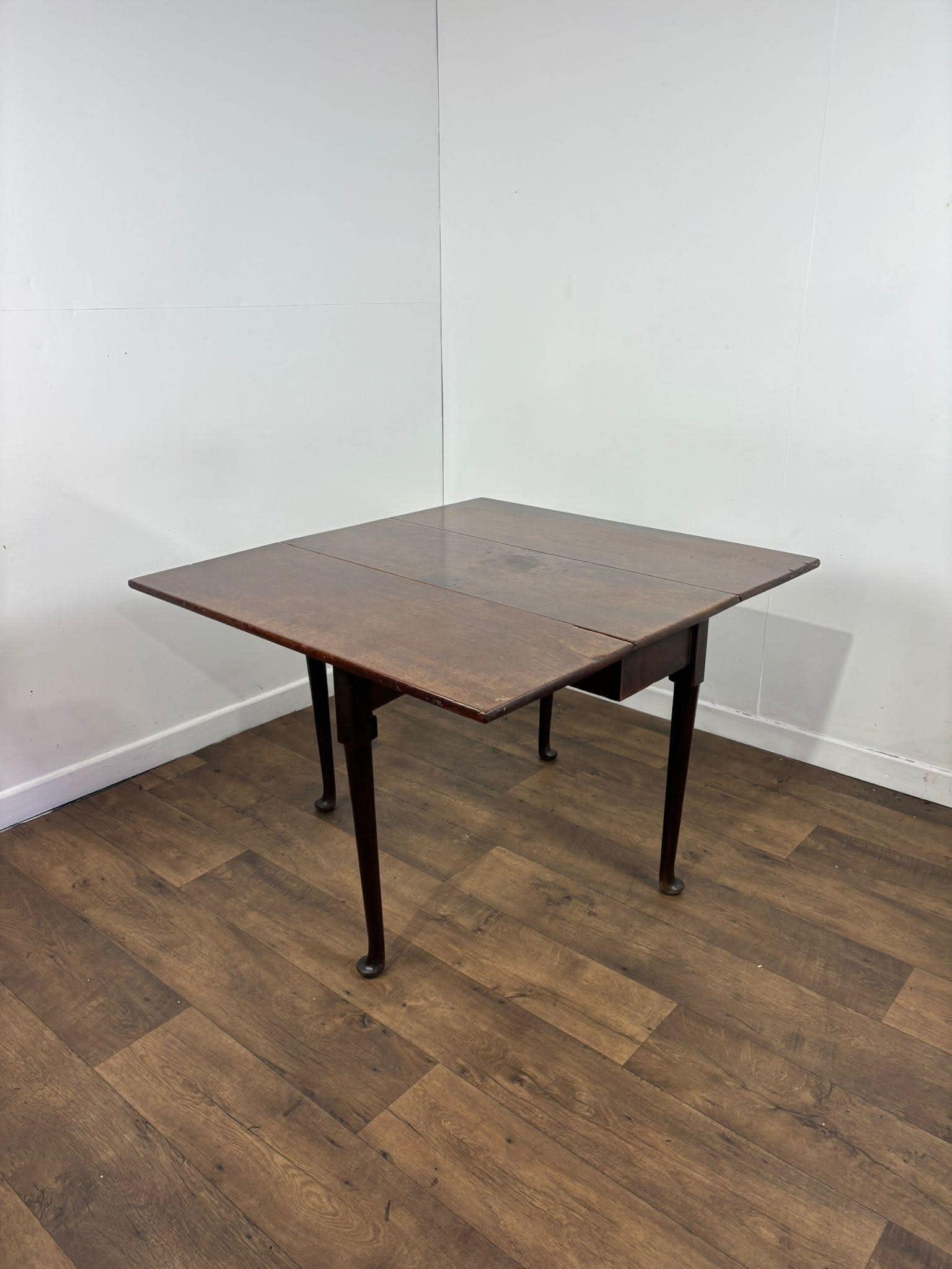 Antique Mahogany Drop Leaf Table (1 of 14) Antique Mahogany Drop Leaf Table (1 of 14)