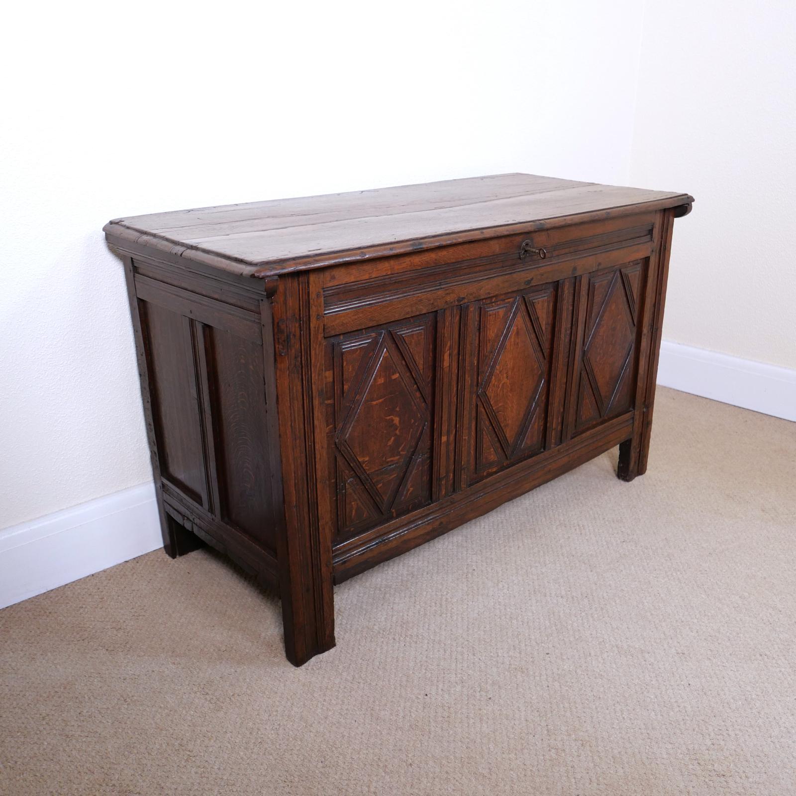 William & Mary Period Oak Coffer (1 of 8)