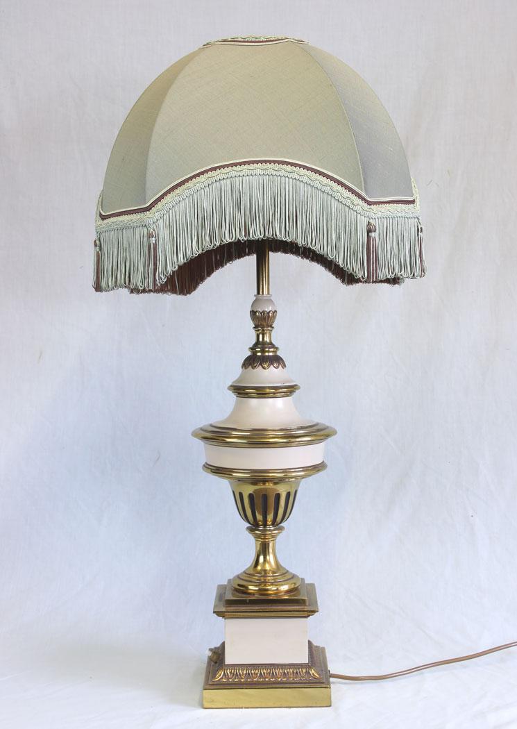 Vintage Brass Vase Table Lamp (1 of 11)