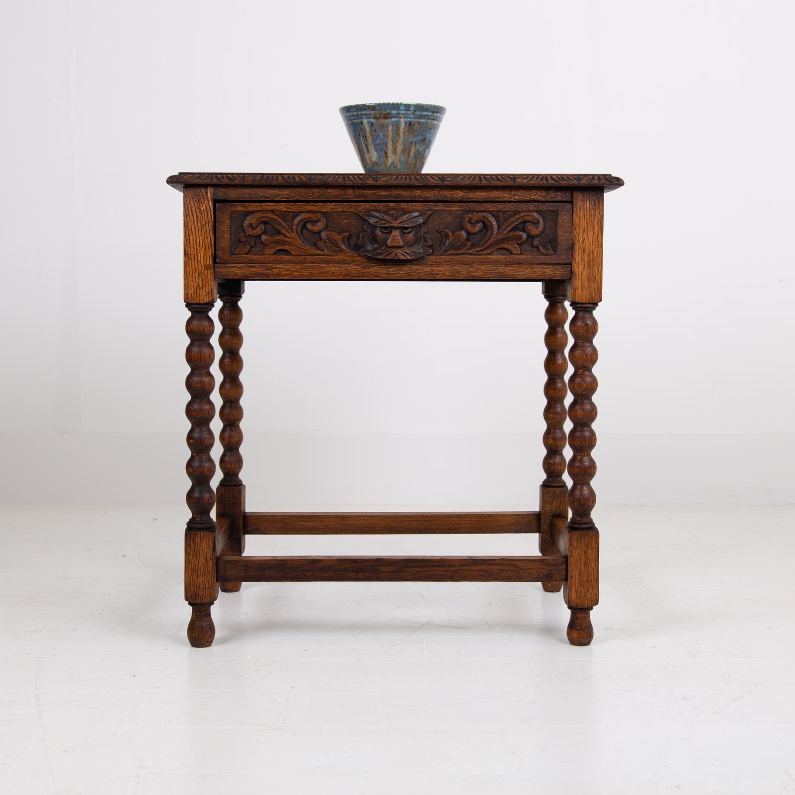 Victorian Bobbin Legged Oak Greenman Single Drawer Side Table c.1900 (1 of 14) Victorian Bobbin Legged Oak Greenman Single Drawer Side Table c.1900 (1 of 14)