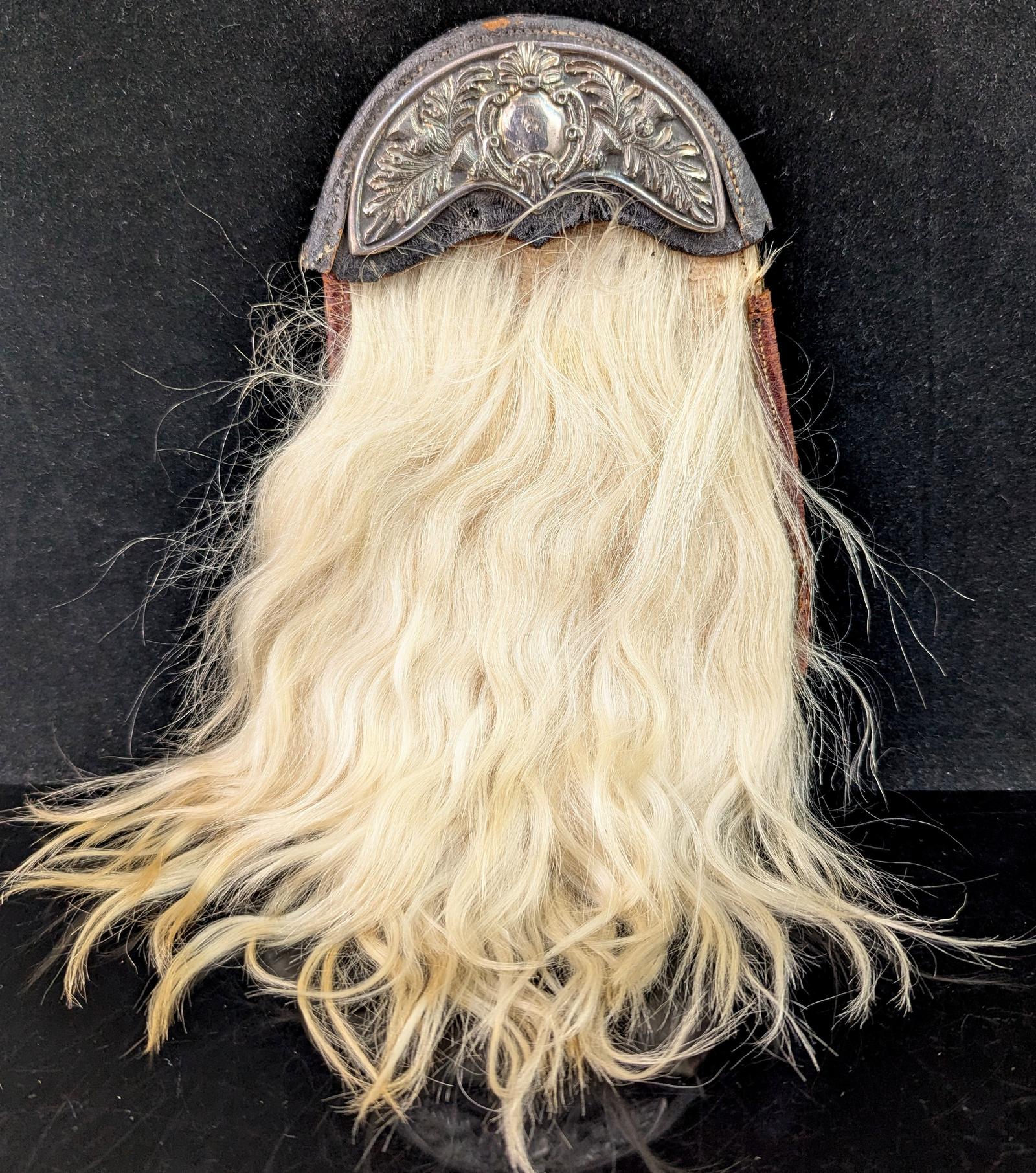 Antique Scottish Sporran, Silver Mount (1 of 4)