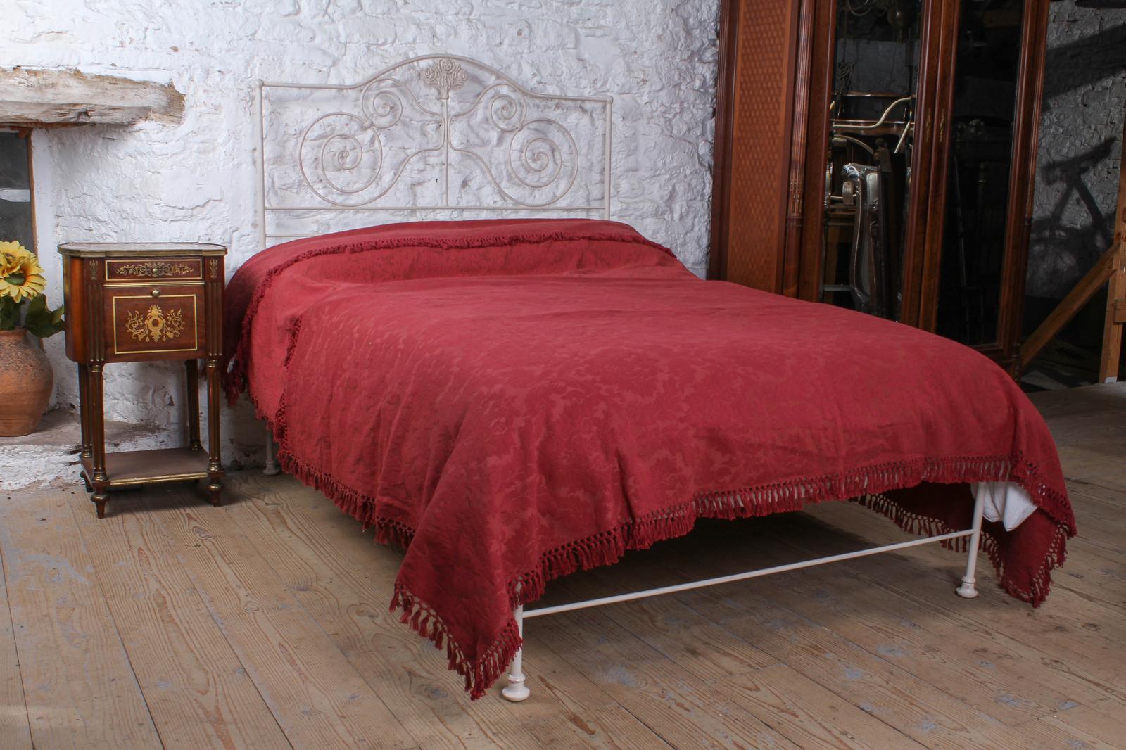 Very Pretty Forged Iron no End Double Bed (1 of 7)
