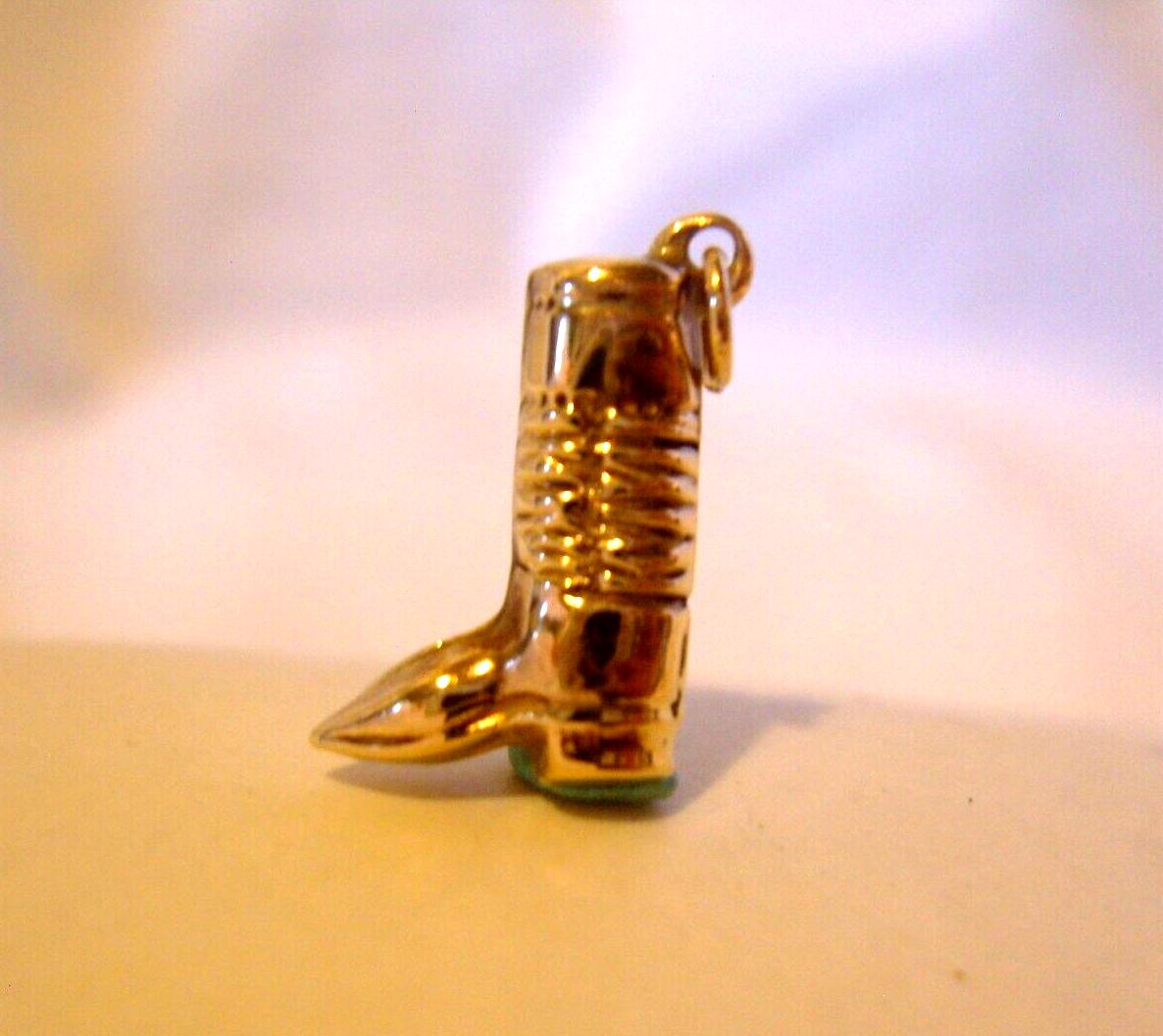 Vintage 1976 9ct Gold Equestrian Riding Boot Pendant or Bracelet Charm 9 .375 (1 of 7)