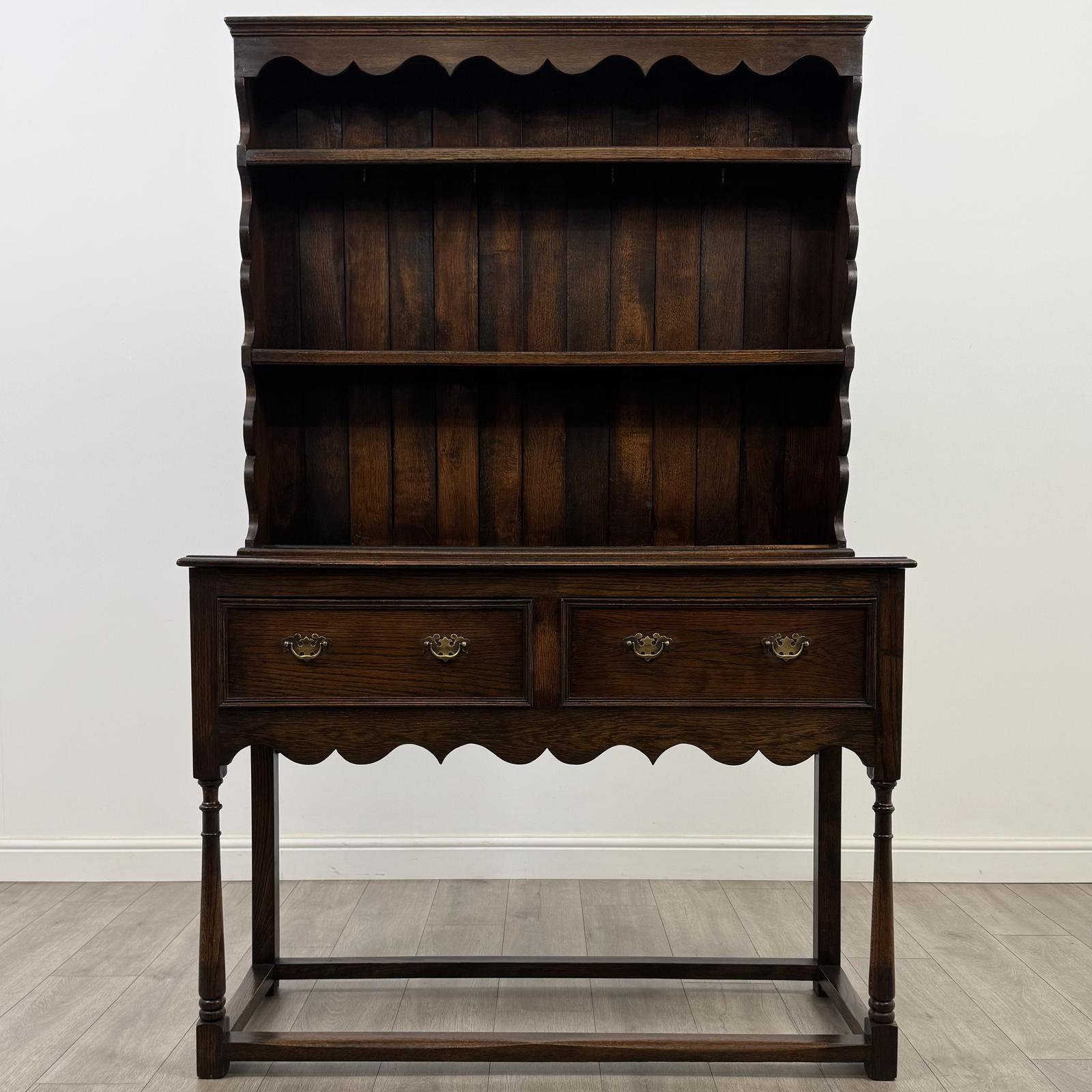 Antique 20th Century Welsh Dresser in Oak (1 of 12) Antique 20th Century Welsh Dresser in Oak (1 of 12)