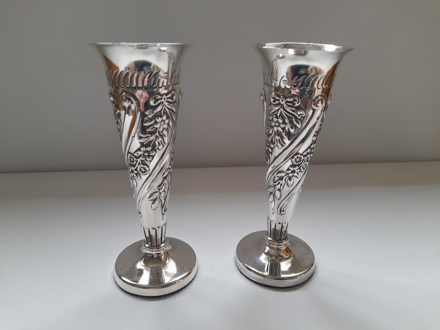Beautiful Pair of Art Nouveau Silver Vases 1898 (1 of 10)