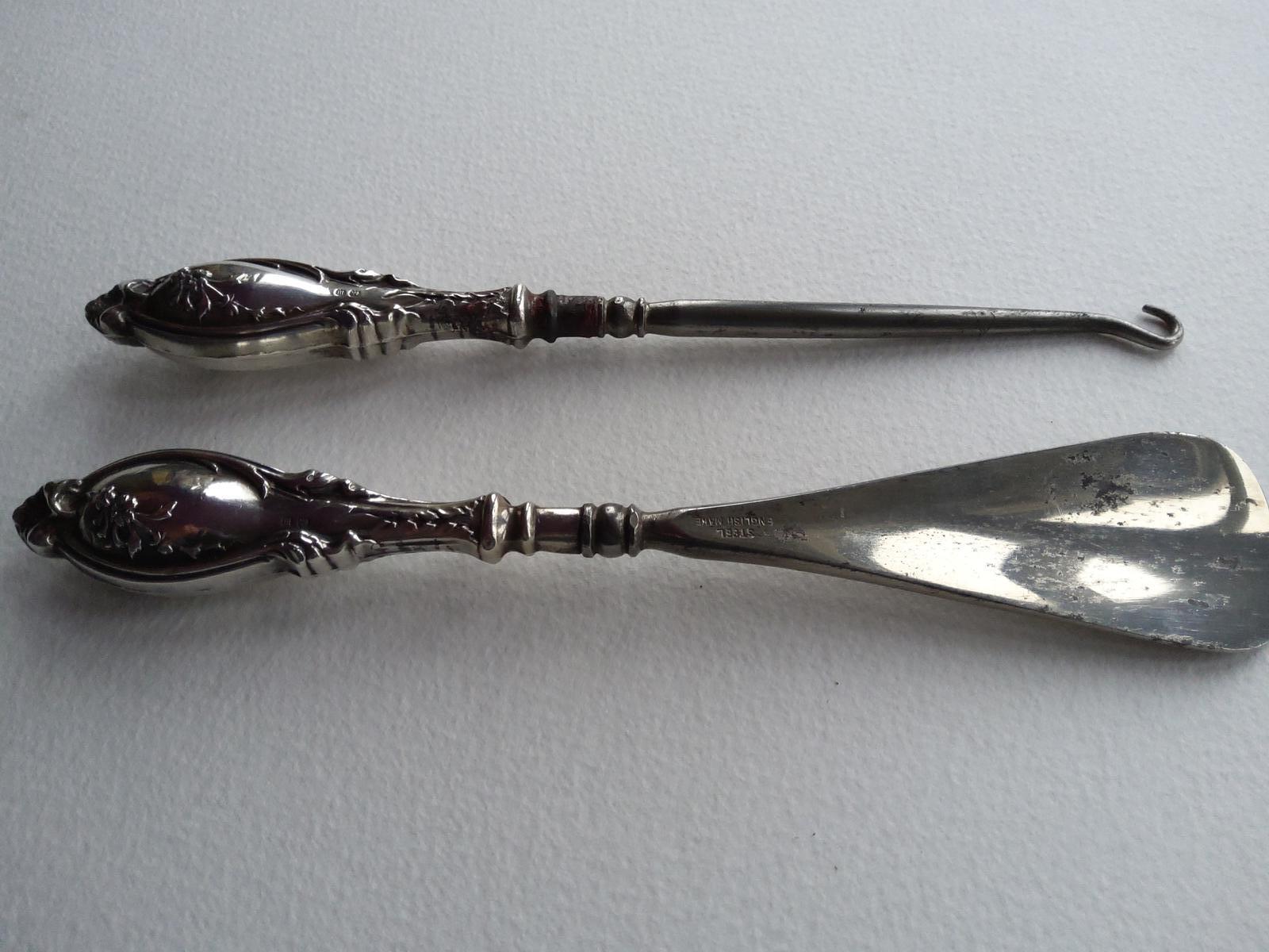 Silver Shoe Horn & Button Hook (1 of 7) Silver Shoe Horn & Button Hook (1 of 7)