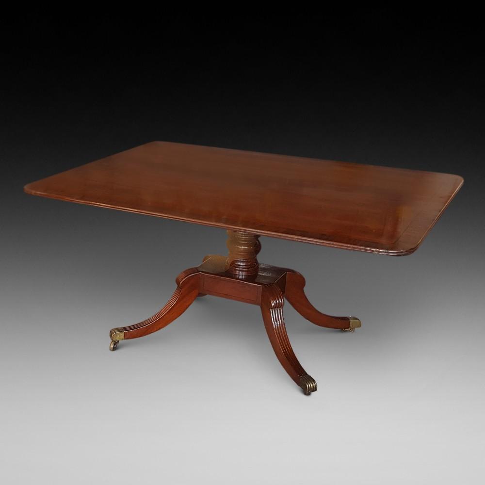 Regency Mahogany Crossbanded Tilt (1 of 11)