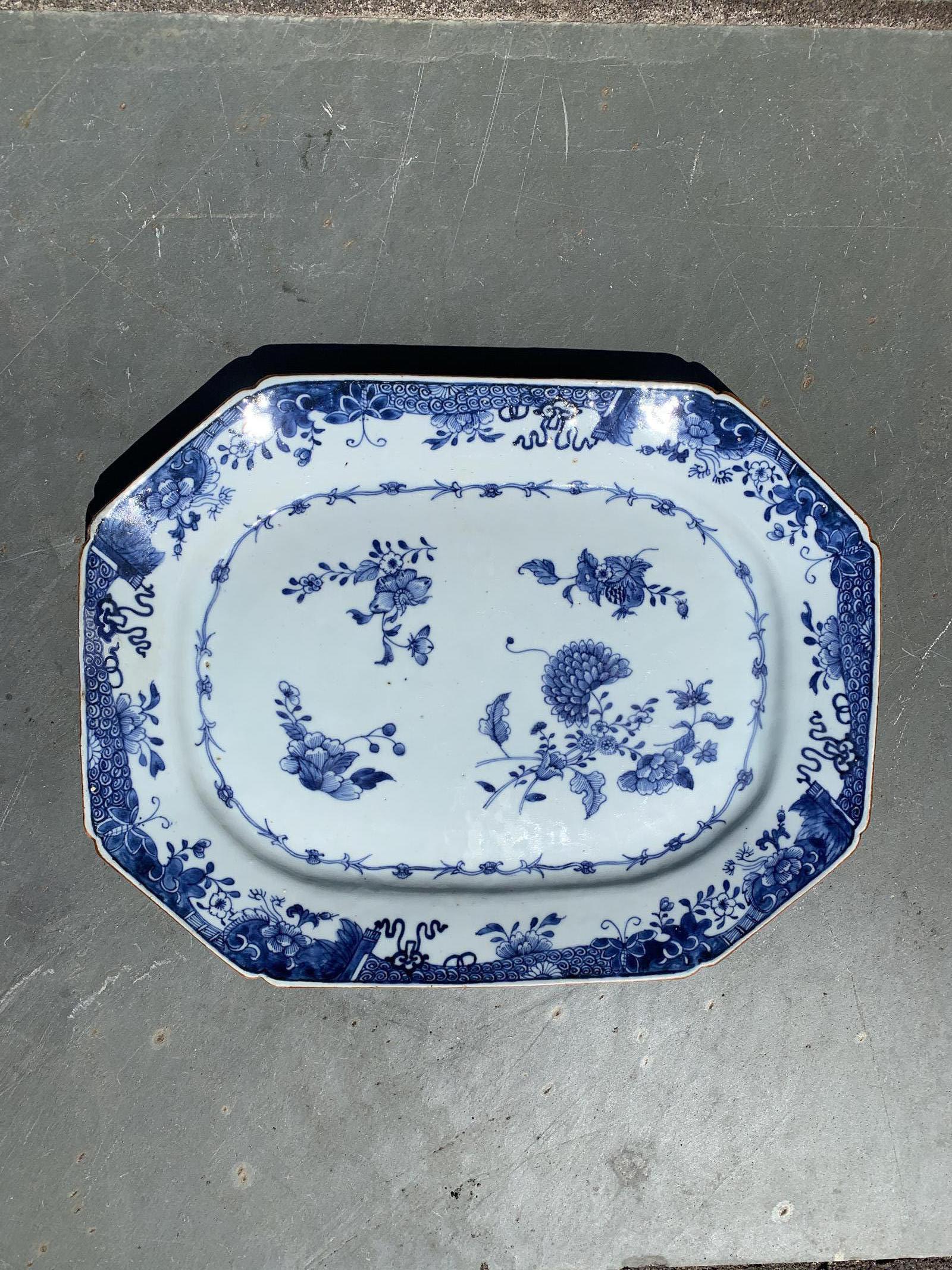 18th Century Chinese Porcelain Serving Plate (1 of 9)