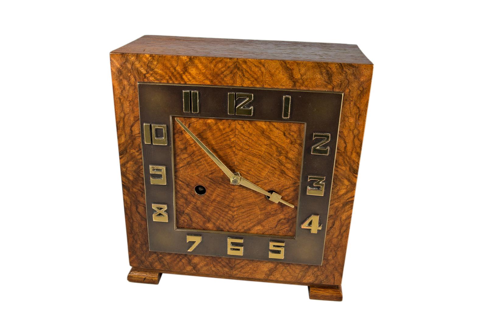 Burr Walnut, Art-deco Mantel/table Clock (1 of 9) Burr Walnut, Art-deco Mantel/table Clock (1 of 9)