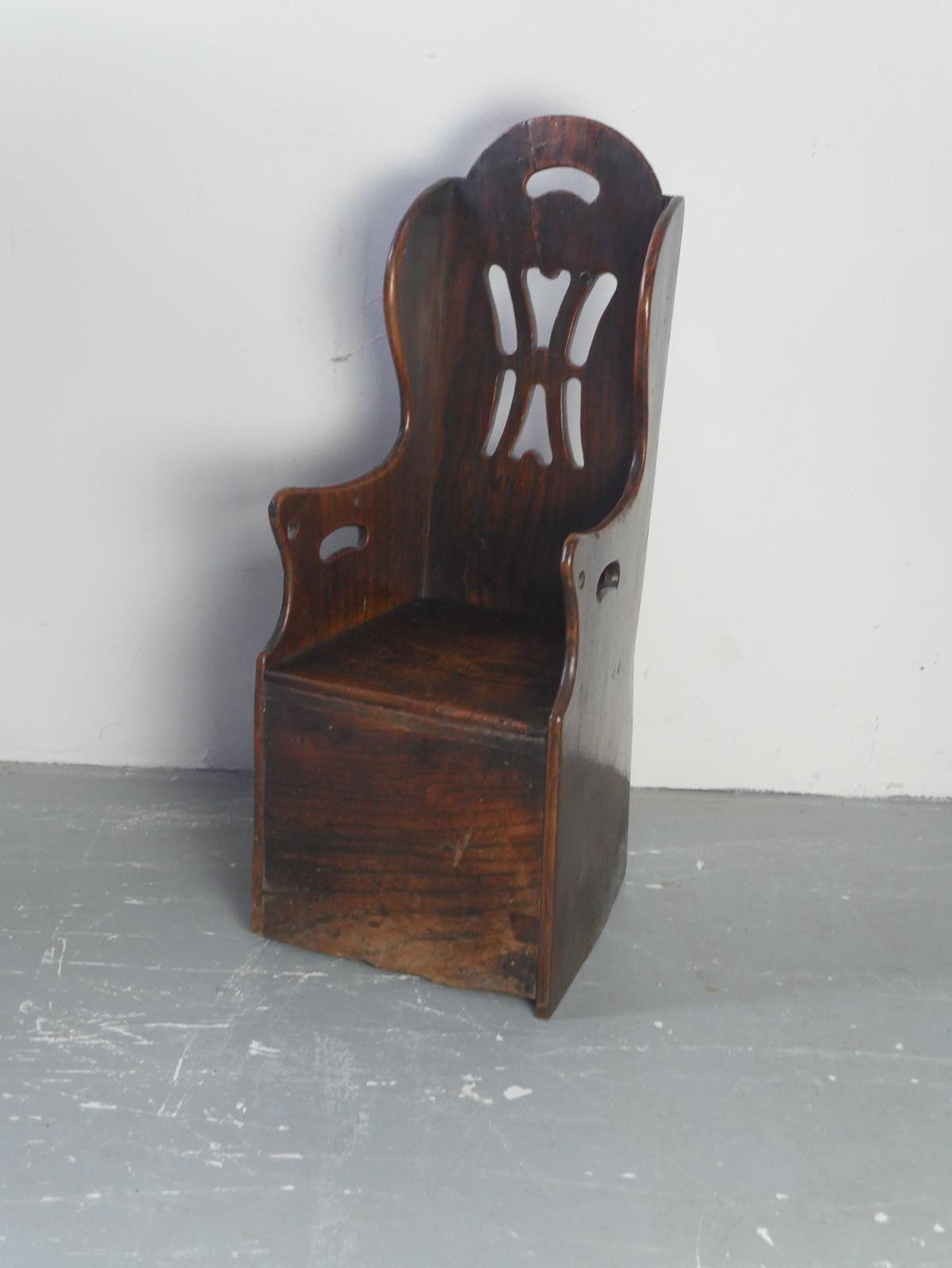 English 18th Century Childs Chair (1 of 11) English 18th Century Childs Chair (1 of 11)