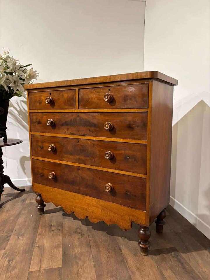 Victorian Mahogany Two Over Three Chest of Drawers (1 of 17) Victorian Mahogany Two Over Three Chest of Drawers (1 of 17)