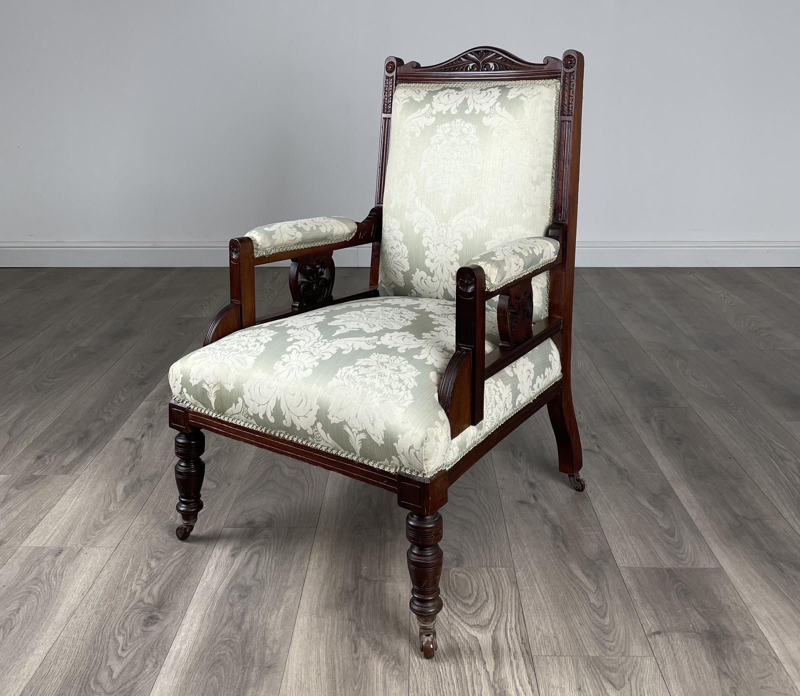 20th Century Armchair in Mahogany c.1930 (1 of 11) 20th Century Armchair in Mahogany c.1930 (1 of 11)