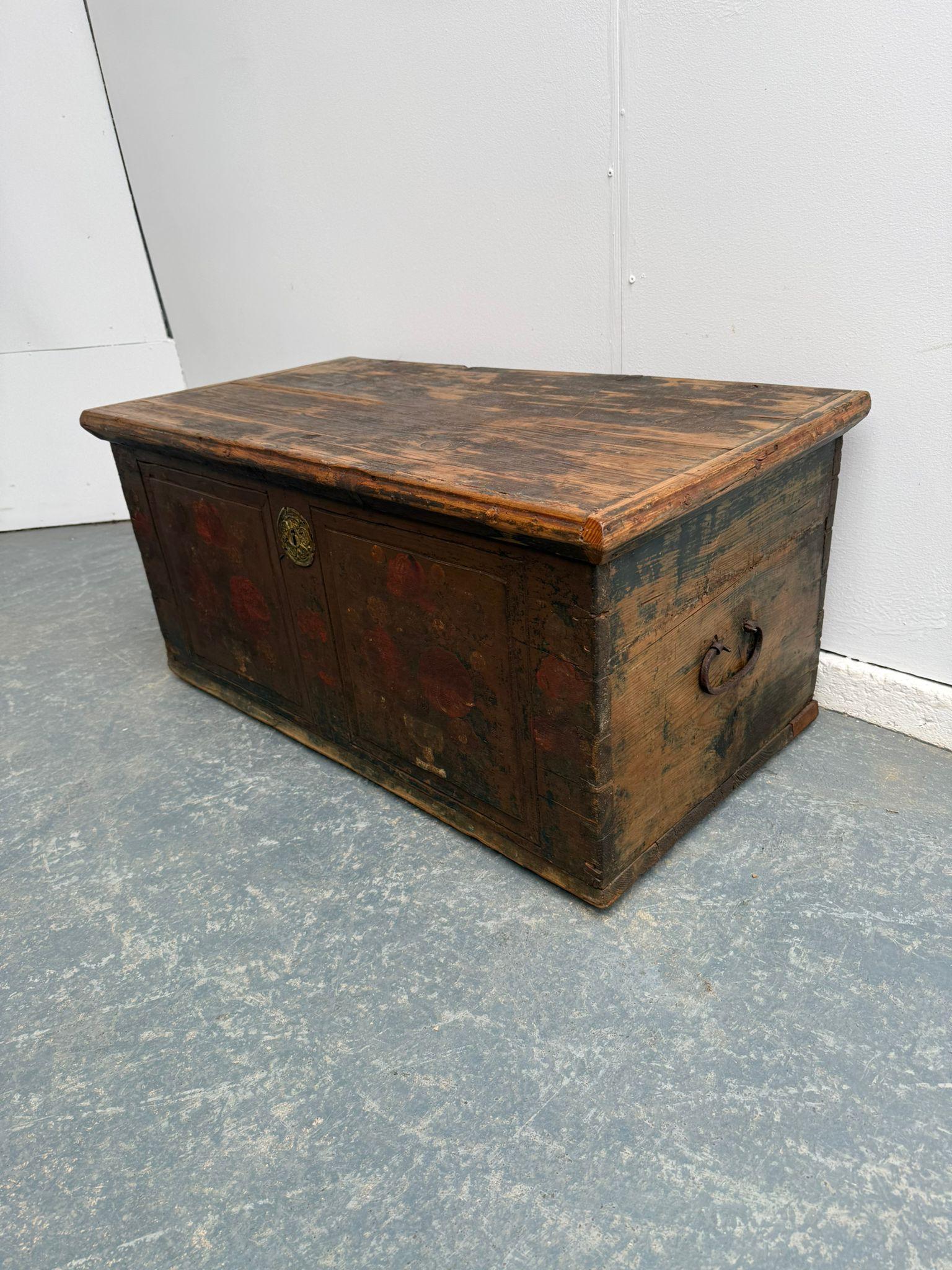 Regency Nest Of Tables - main image