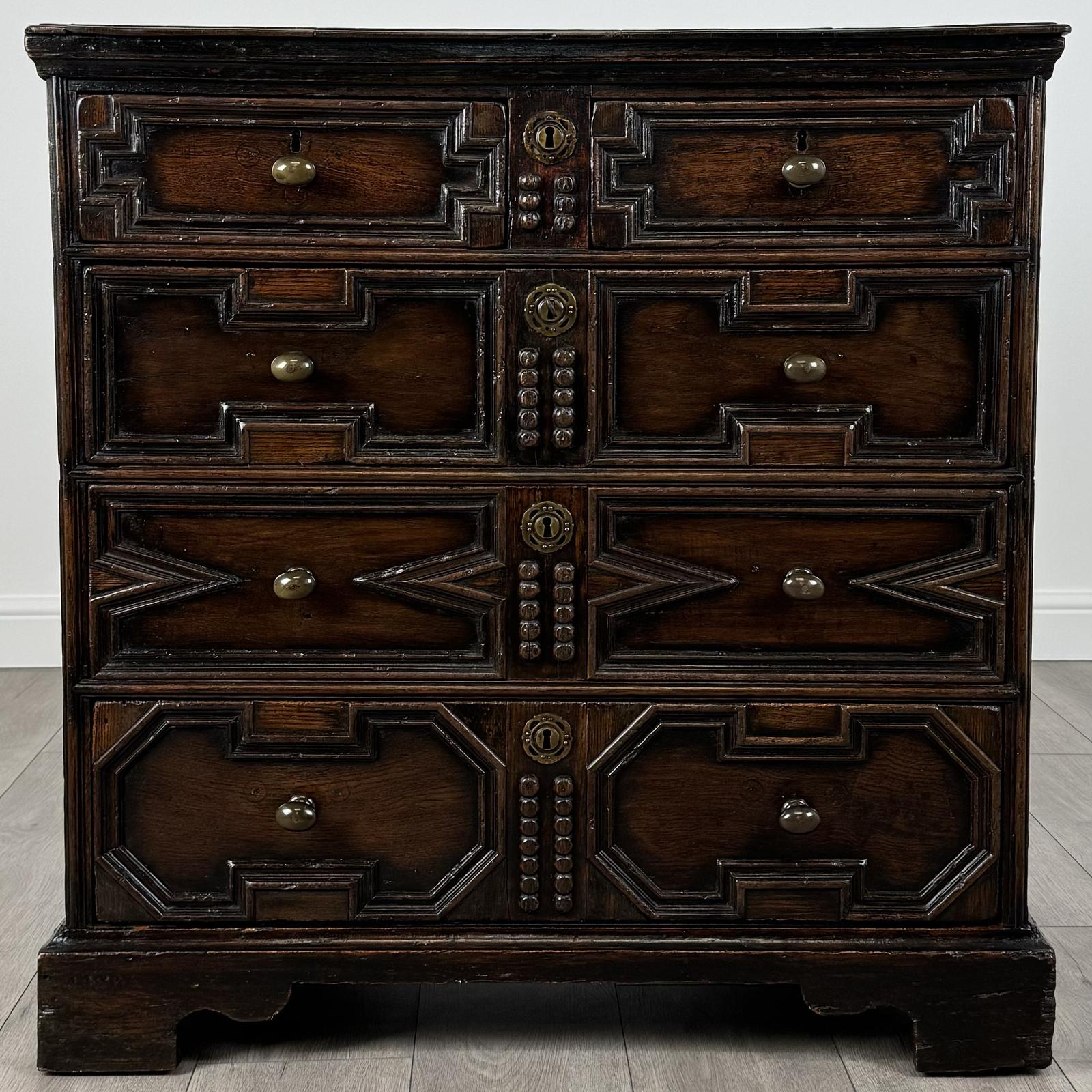 Antique 17th Century Jacobean Chest of Drawers in Oak (1 of 11)