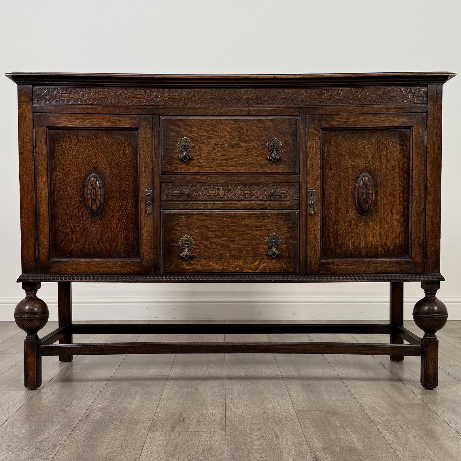 Antique 20th Century Good Quality Sideboard In Oak (1 of 12)
