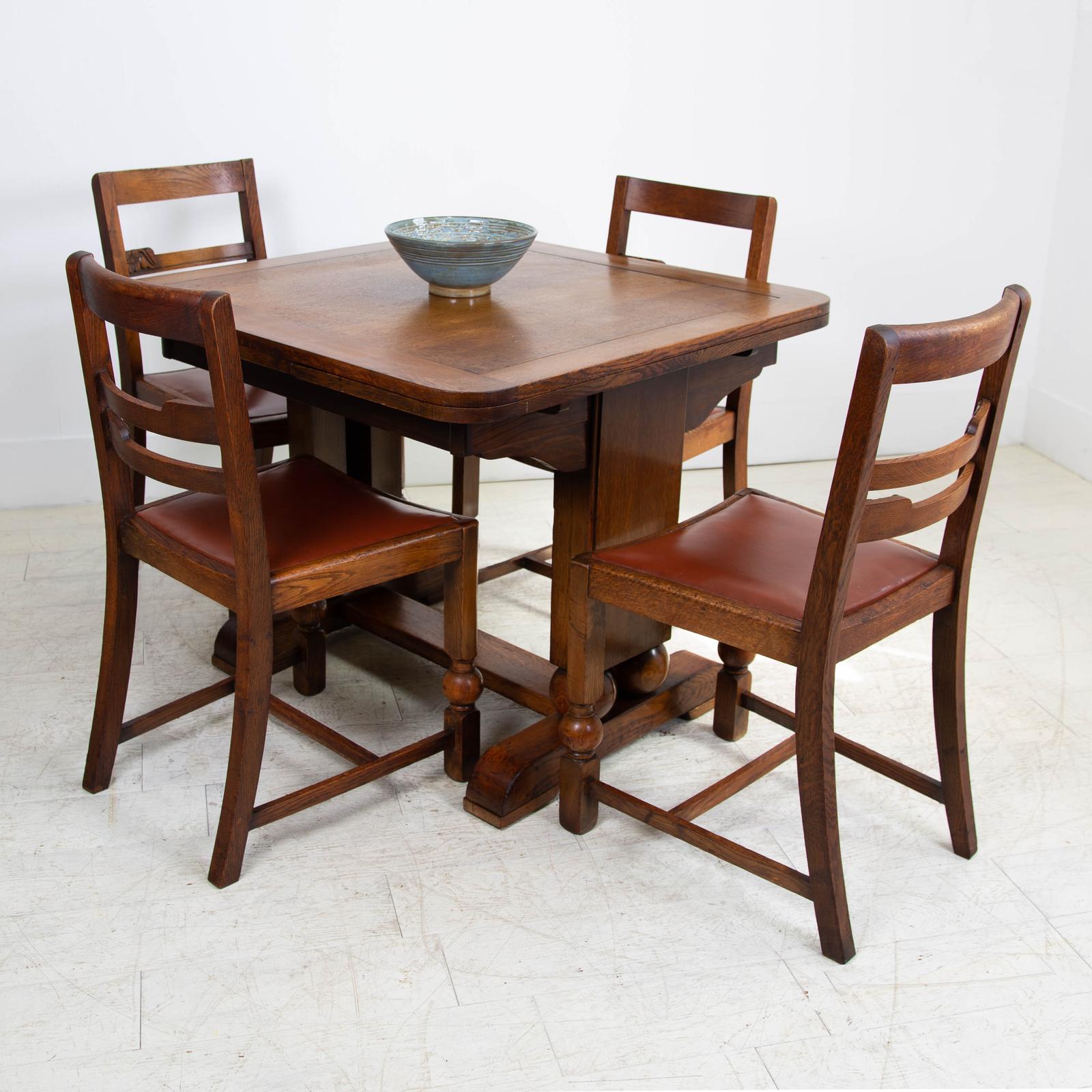 Oak Deco Dining Table and 4 Matching Oak Chairs c.1930 (1 of 18)