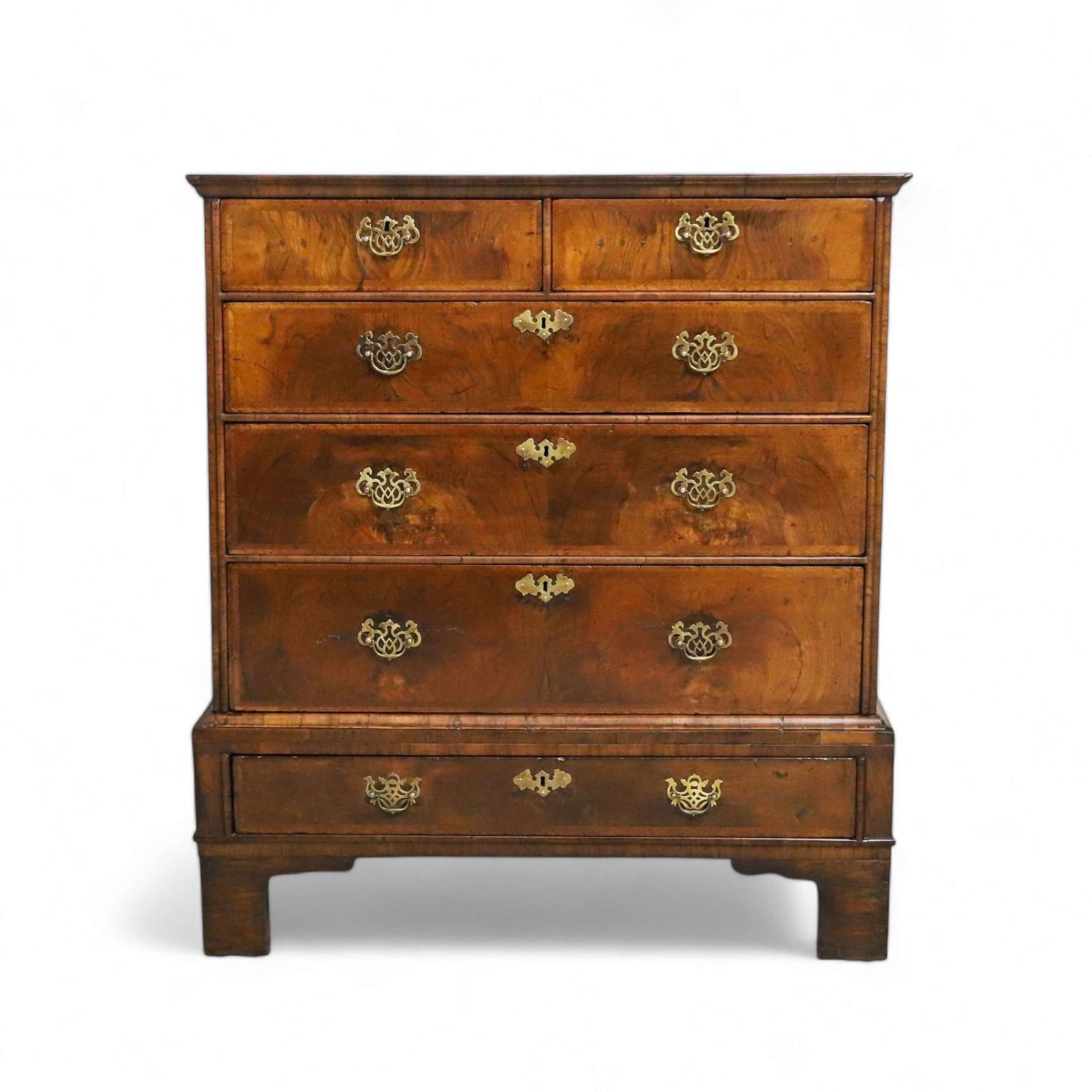 18th Century Georgian figured Walnut Chest on Chest circa 1740 (1 of 18)