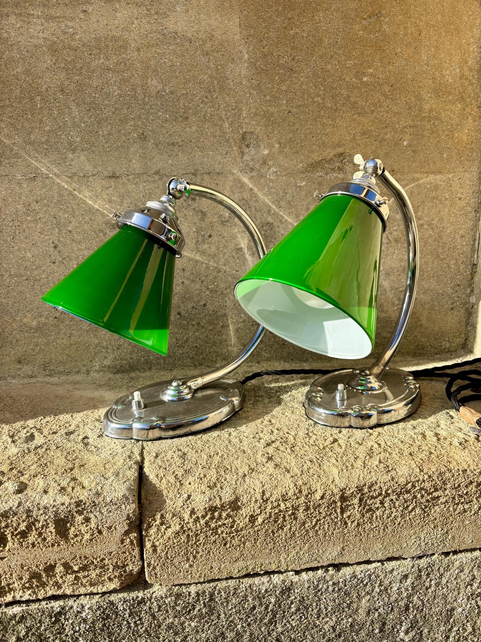 Pair of 1930s Chrome Swan Neck Student Lamps with Emerald Green Pendants (1 of 7) Pair of 1930s Chrome Swan Neck Student Lamps with Emerald Green Pendants (1 of 7)