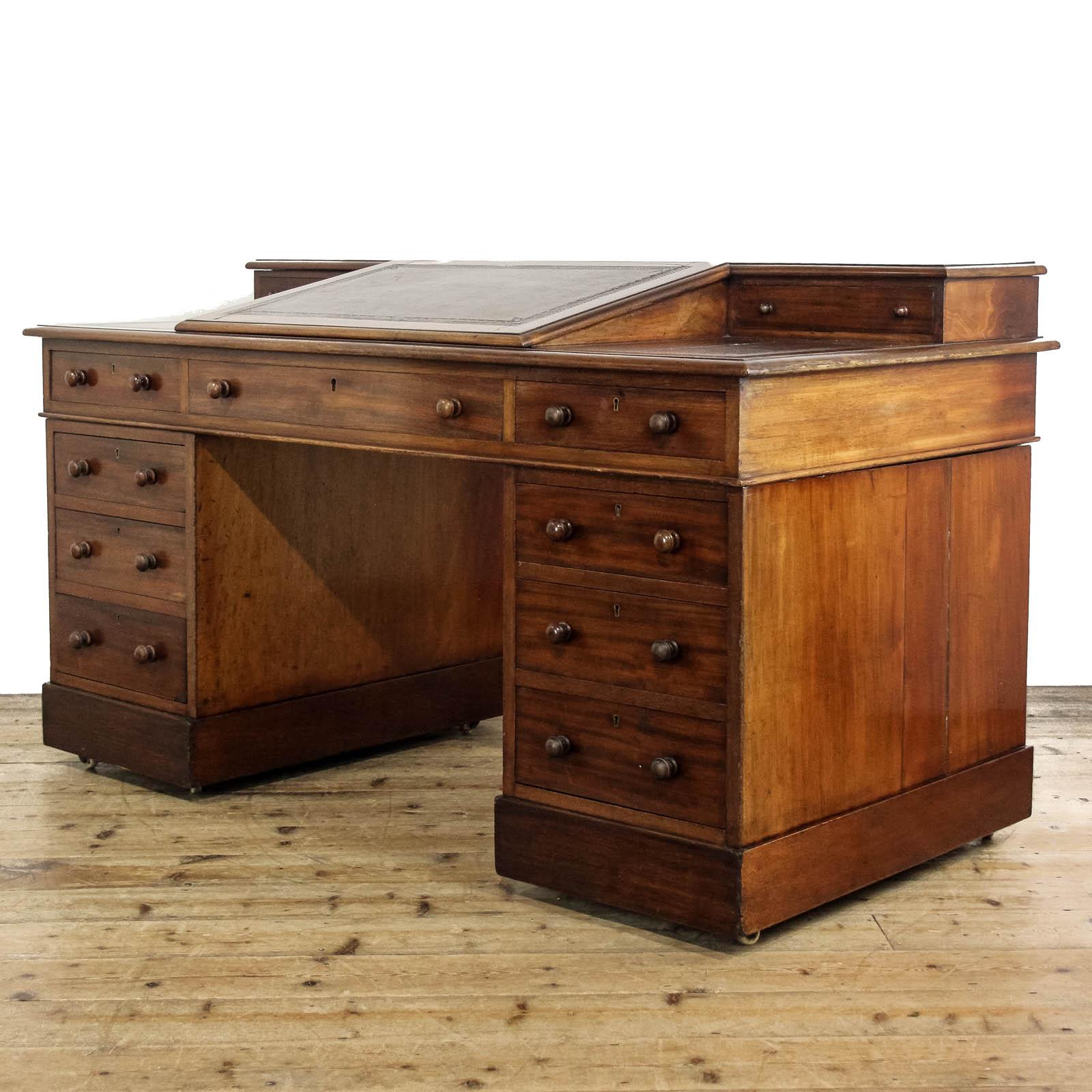 Antique Mahogany Dickens Style Twin Pedestal Desk (1 of 10) Antique Mahogany Dickens Style Twin Pedestal Desk (1 of 10)