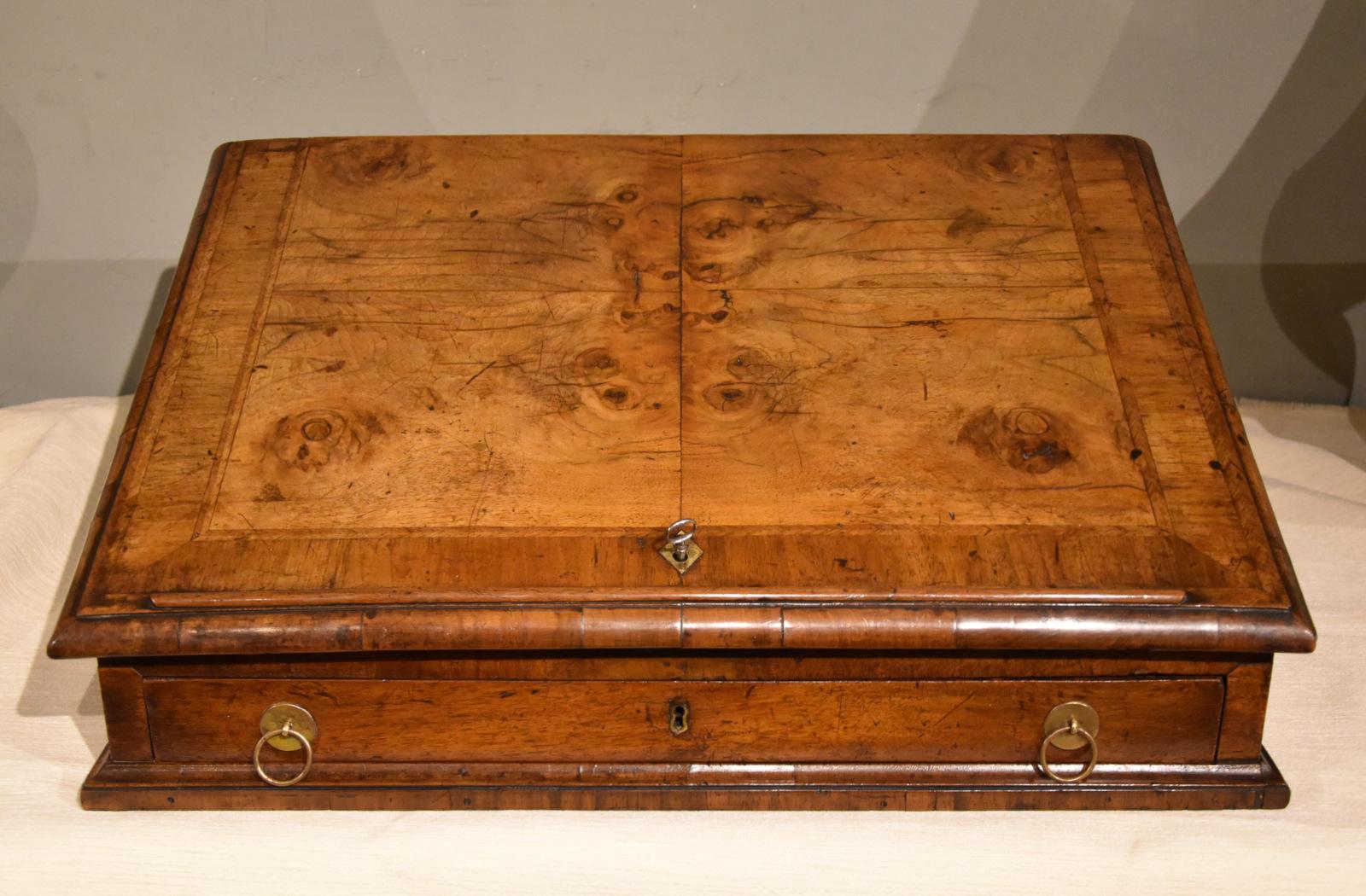 Queen Anne Walnut Writing Desk / Slope (1 of 7) Queen Anne Walnut Writing Desk / Slope (1 of 7)