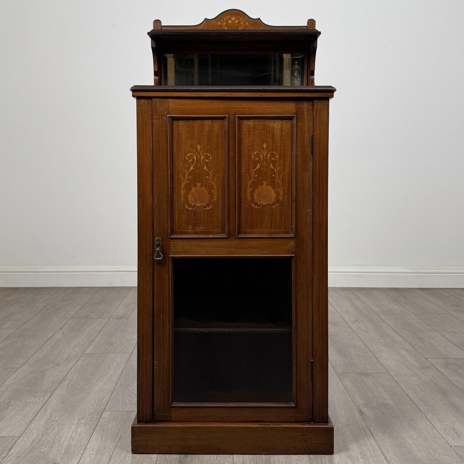 Antique 20th Century Inlaid Cabinet in Mahogany (1 of 10) Antique 20th Century Inlaid Cabinet in Mahogany (1 of 10)