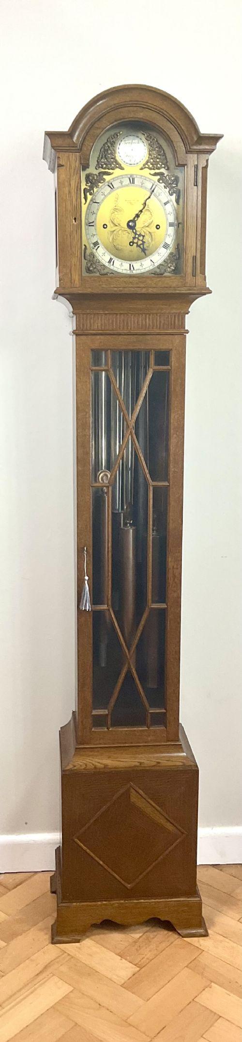 Quarter Chiming Elliott Tubular Bell Small Longcase Clock (1 of 10)