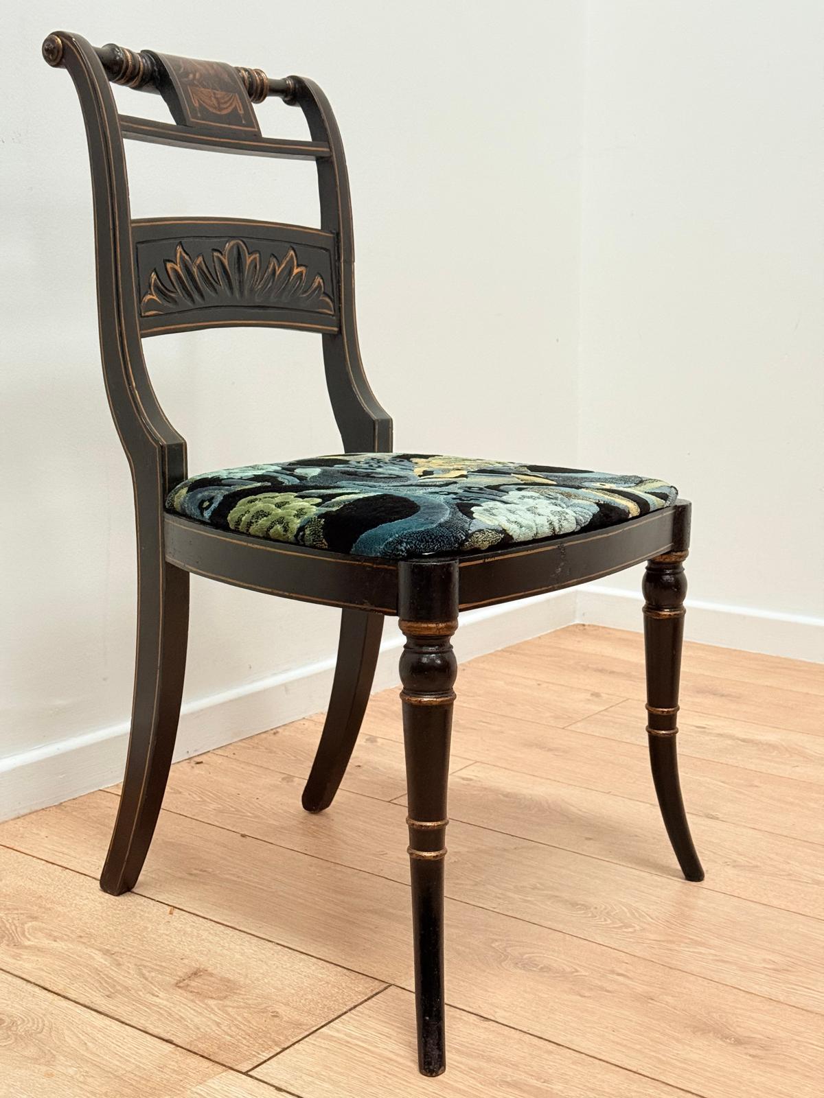 Gilt Painted & Ebonised Regency 19th Century Chair (1 of 6) Gilt Painted & Ebonised Regency 19th Century Chair (1 of 6)