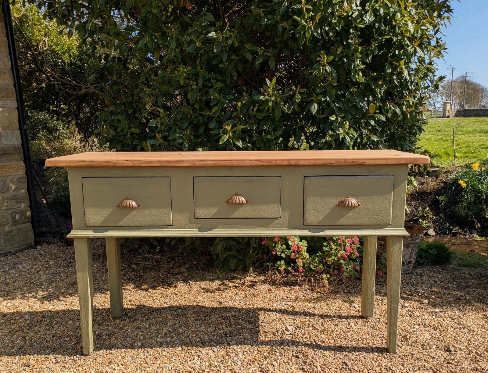 Beautiful 19th Century Hand Painted Dresser Base (1 of 9)