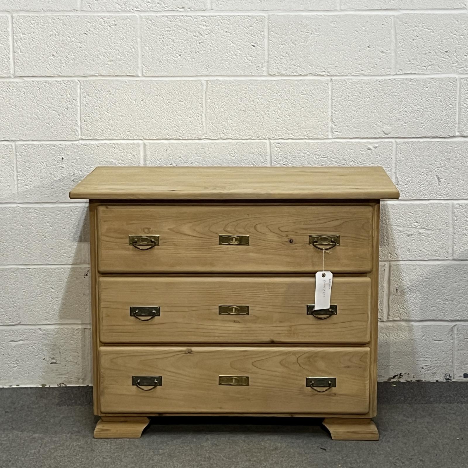 Small 1930s Pine German Chest of Drawers (1 of 5) Small 1930s Pine German Chest of Drawers (1 of 5)