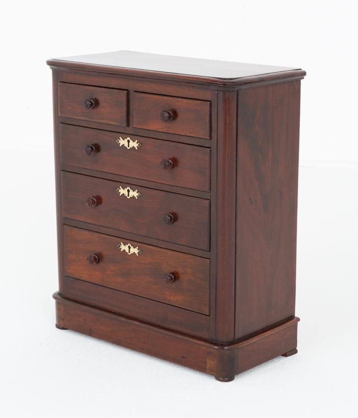 Victorian Mahogany Apprentice Chest of Drawers (1 of 3)