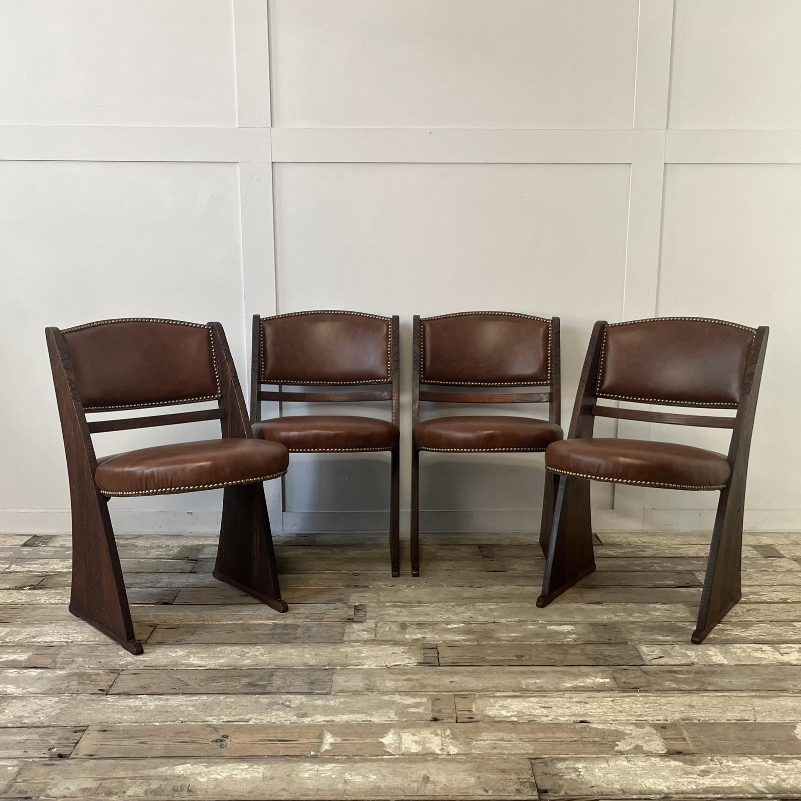 Set of 4 Oak Dining Chairs by Ebenezer Gomme (1 of 16)