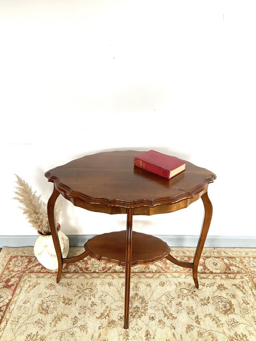 Vintage Decorative Satinwood Occasional Centre Table / Scalloped Edge / English c.1930 (1 of 13)