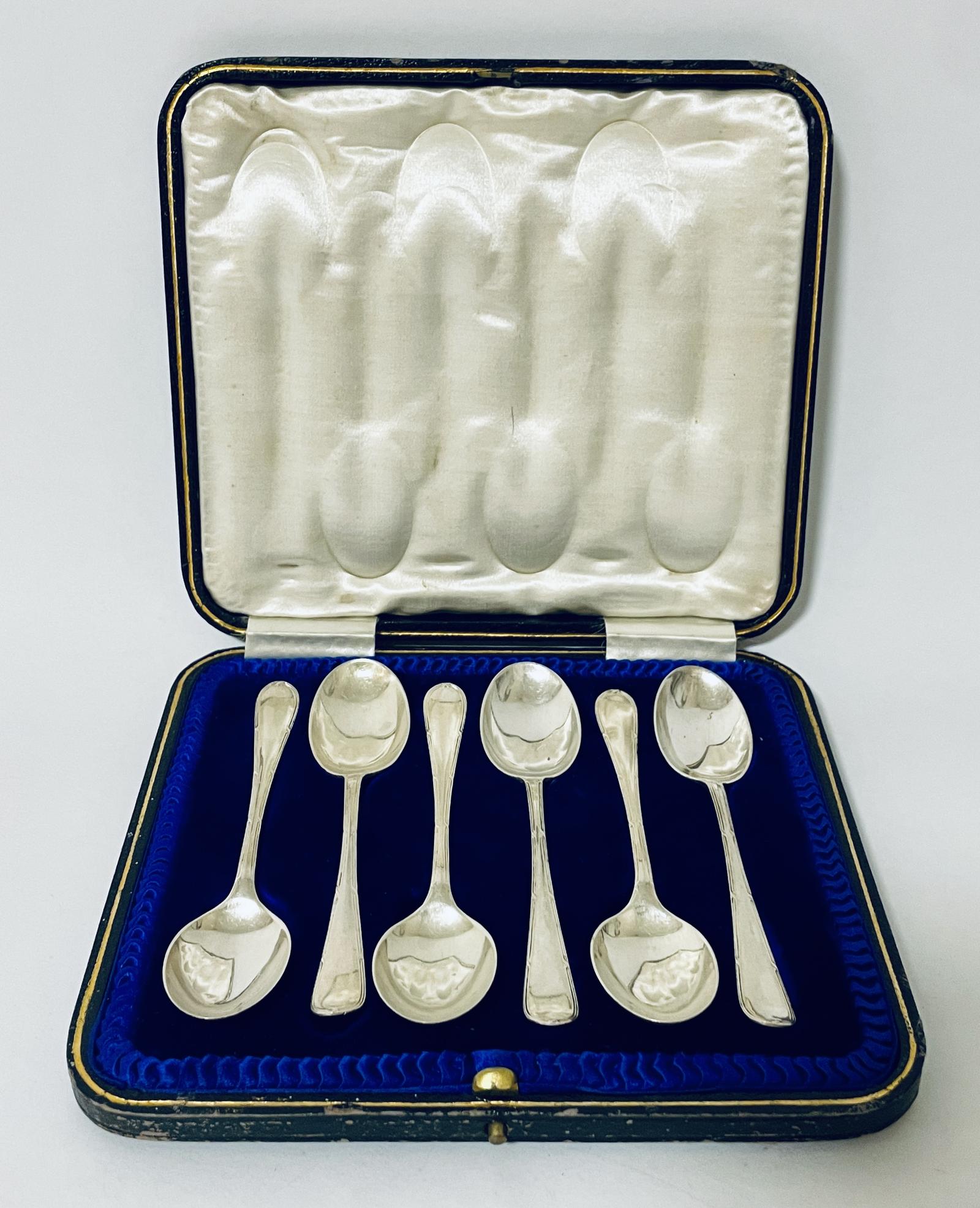 Set of 6 Antique Silver Teaspoons in Box (1 of 10)