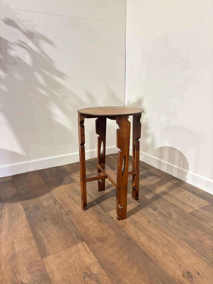 Rustic Vintage Oak Side Table (1 of 15) Rustic Vintage Oak Side Table (1 of 15)