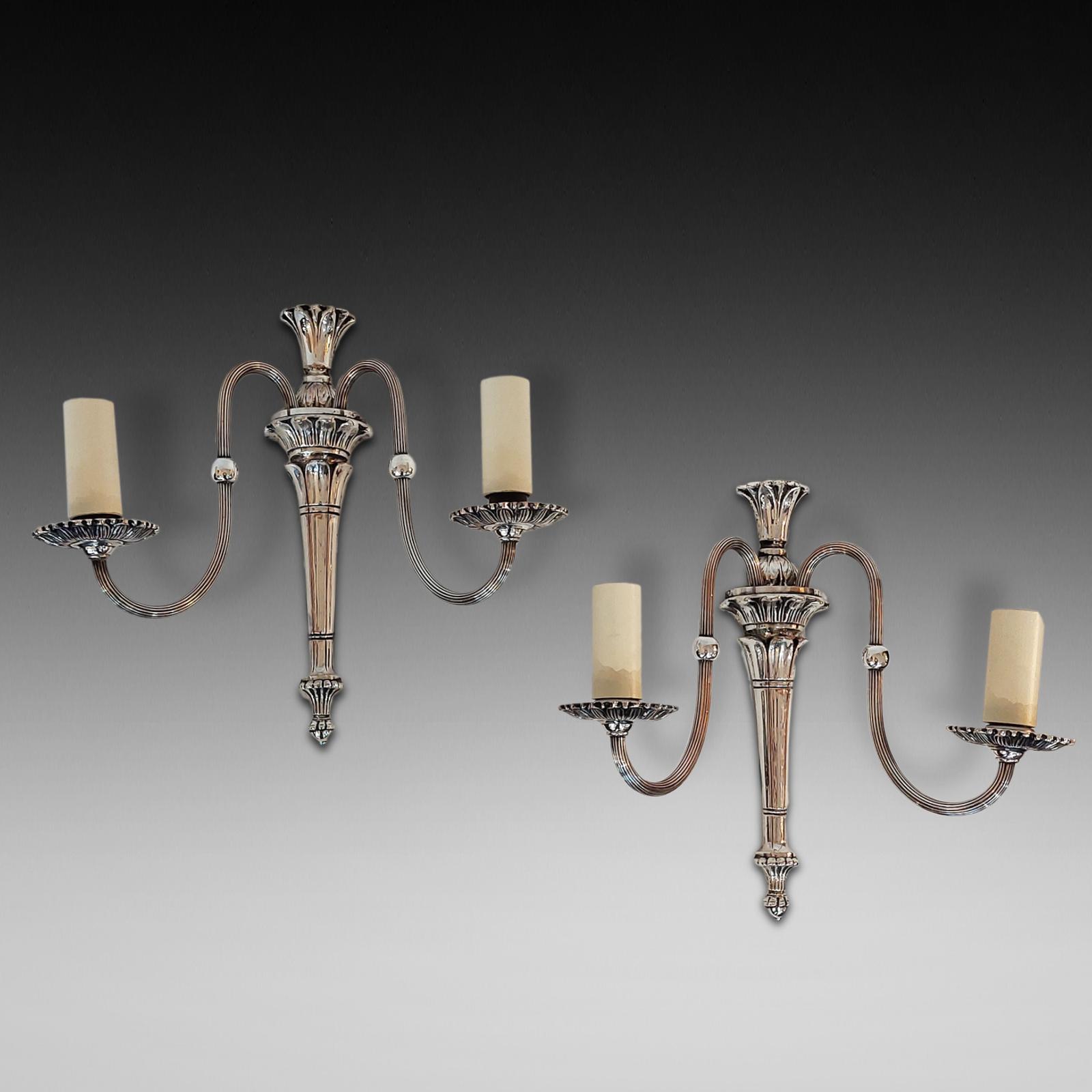Pair of Early 20thc Silver Plated Neoclassical Wall Lights (1 of 10)