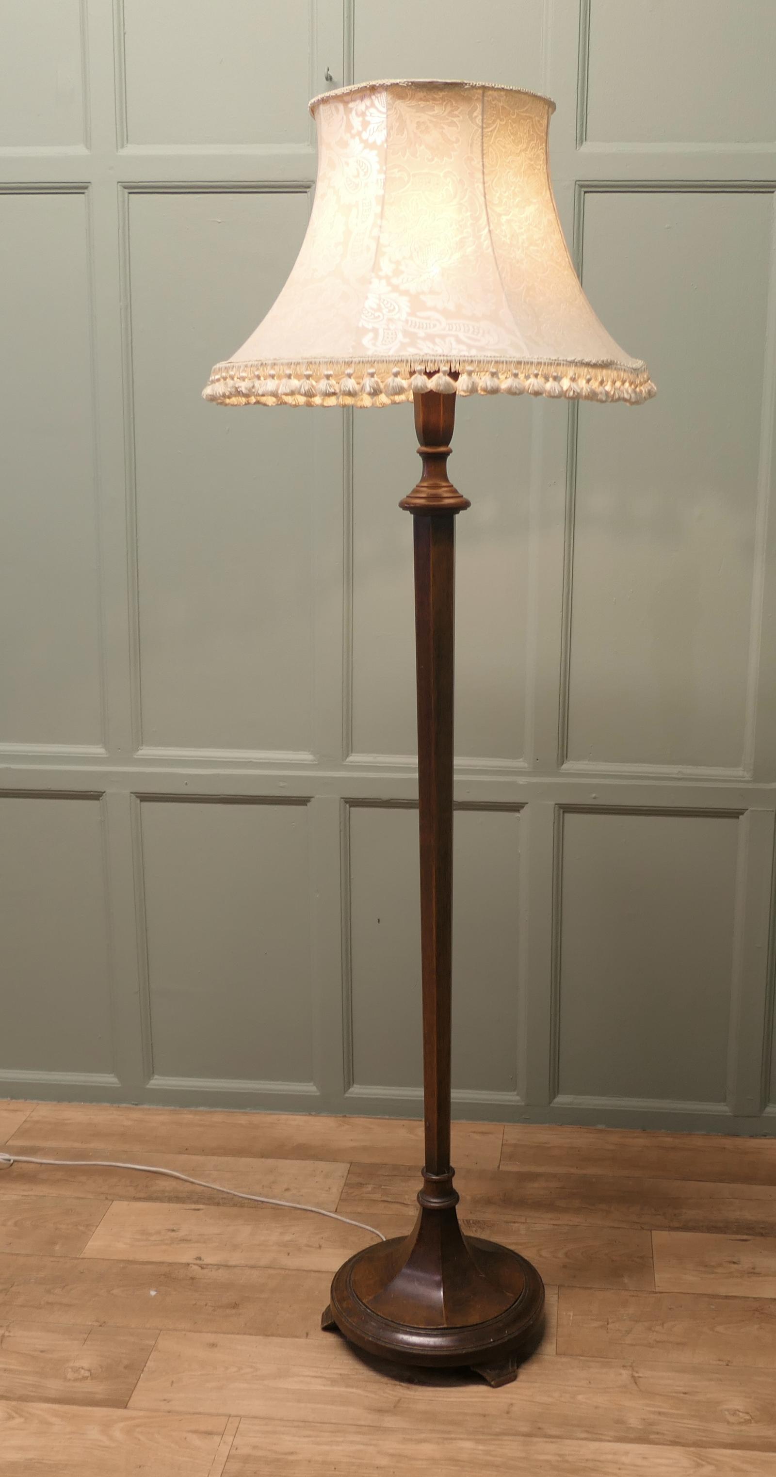 Tall Art Deco Floor Lamp / Standard Lamp (1 of 5) Tall Art Deco Floor Lamp / Standard Lamp (1 of 5)