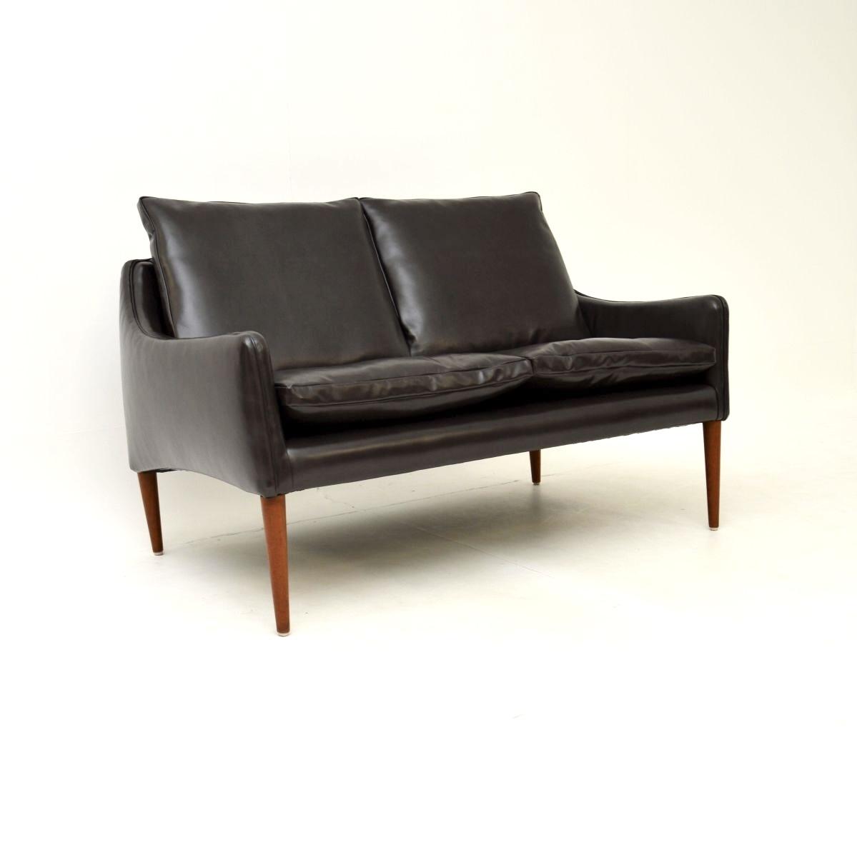 Vintage Danish Model 800 Leather Sofa by Hans Olsen (1 of 8)