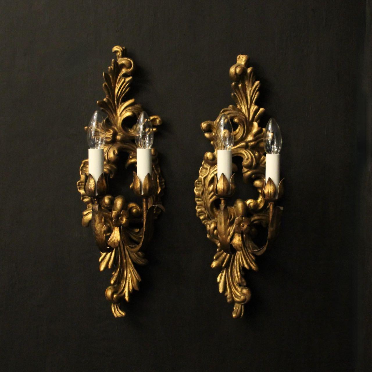 Florentine Pair Of Giltwood Antique Wall Lights (1 of 10)