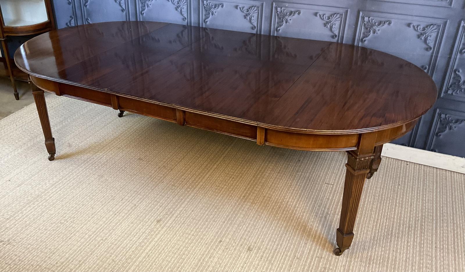 Edwardian Mahogany Extending Dining Table (1 of 11) Edwardian Mahogany Extending Dining Table (1 of 11)