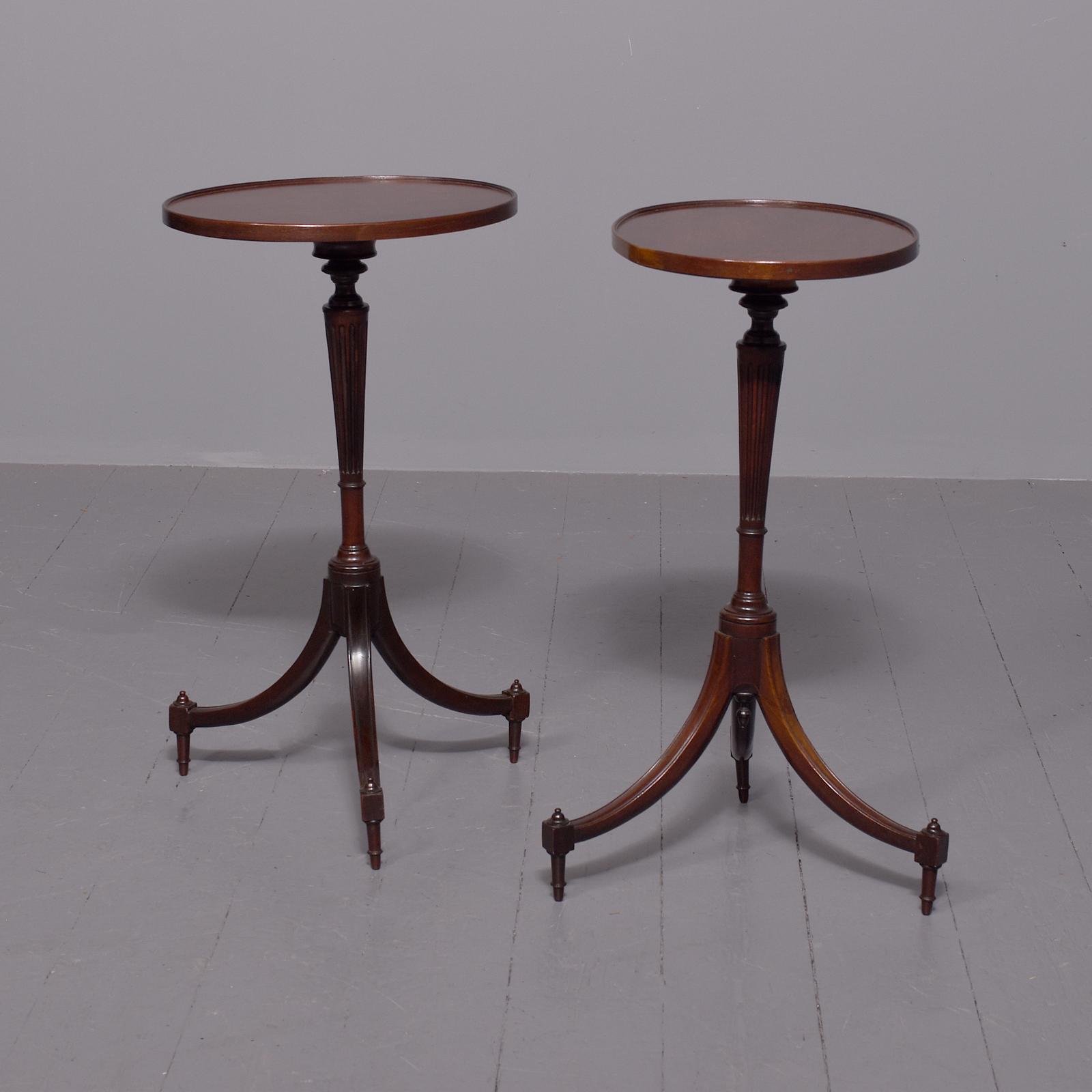 Rare Pair of Regency Mahogany Wine Tables (1 of 7)