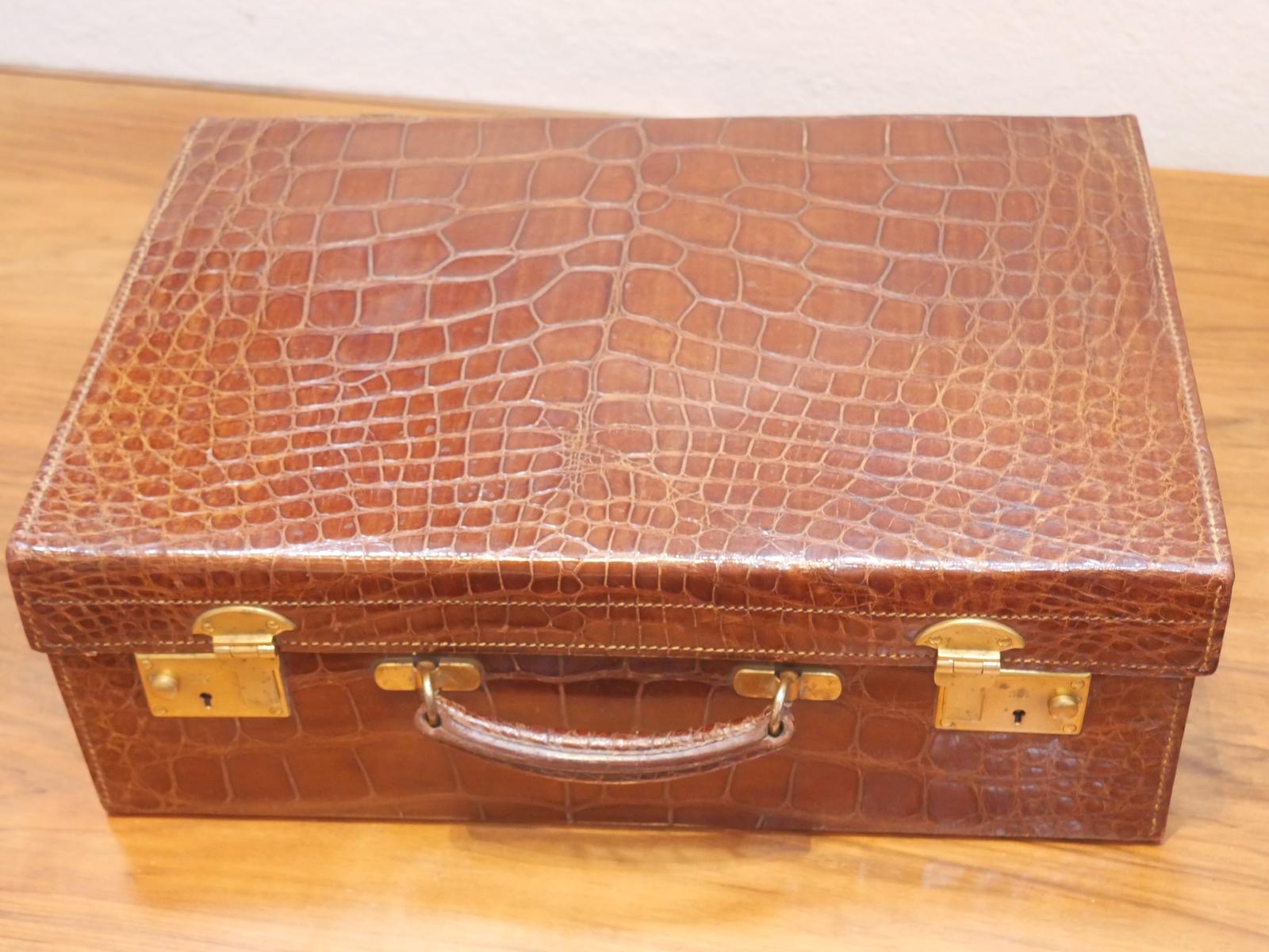 Leather Luggage - main image