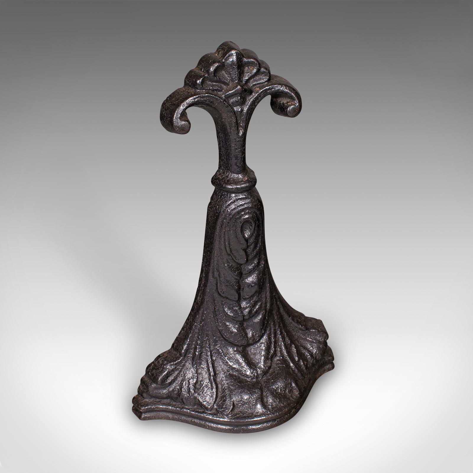 Antique Door Porter, English, Cast Iron, Doorstop, Keeper - Victorian c.1860 (1 of 8)