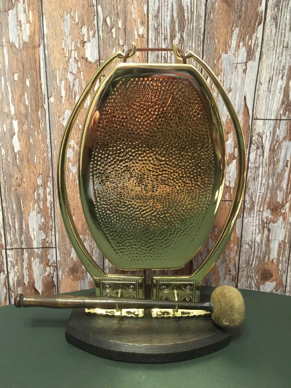 Arts & Crafts Lozenge Shaped Gong (1 of 5)