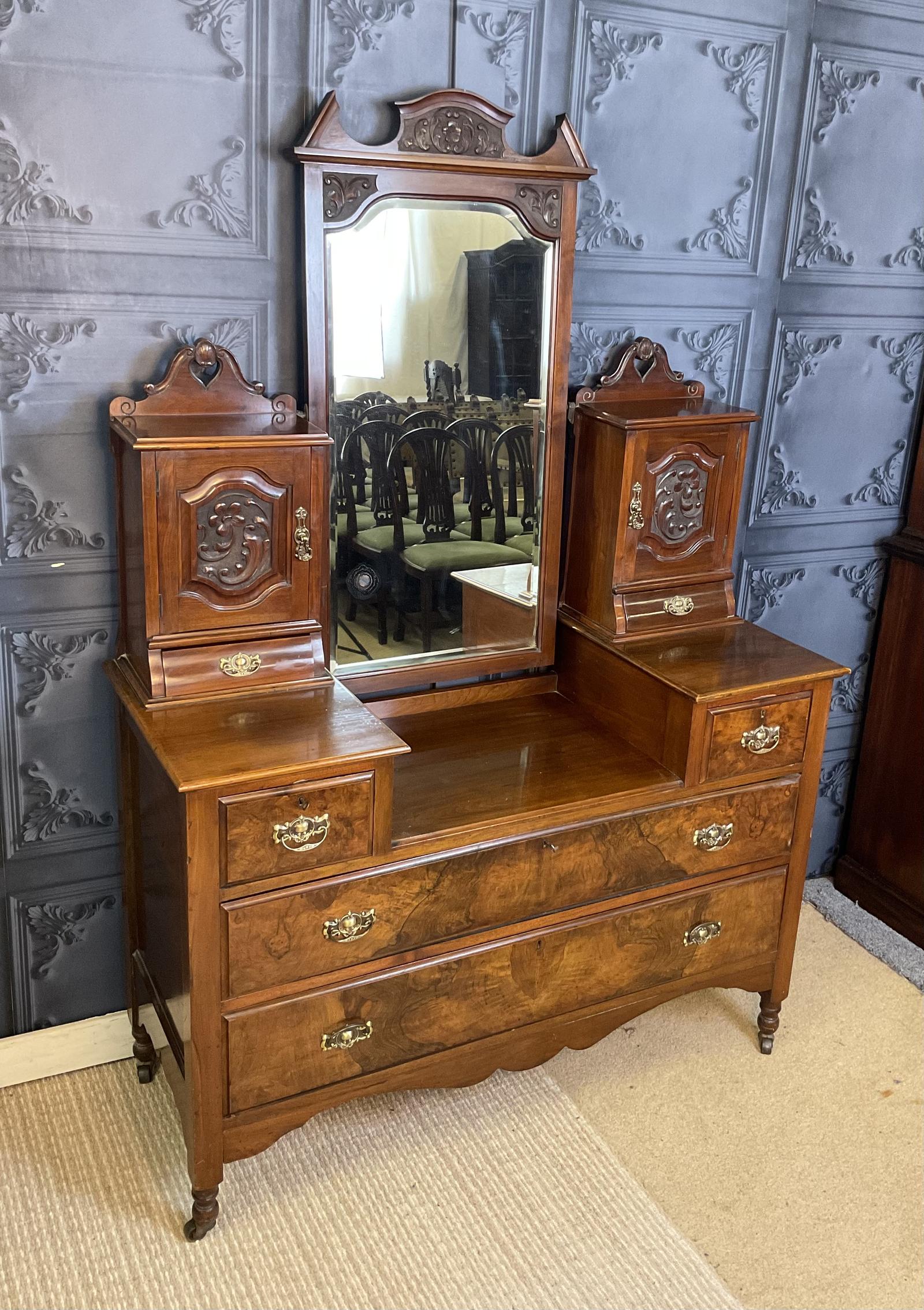 Edwardian Walnut & Burr Walnut Dressing Table (1 of 12) Edwardian Walnut & Burr Walnut Dressing Table (1 of 12)