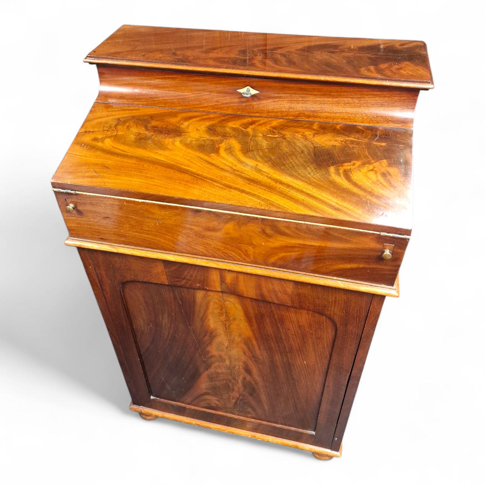 Fabulous & Unusual Davenport Unfolding Writing Desk with Chest of Drawers Beneath c.1830 (1 of 27)